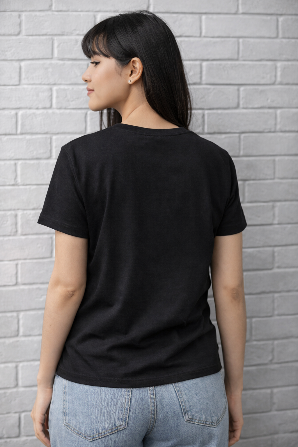 Energy Never Lies Graphic Women’s Classic T-Shirt