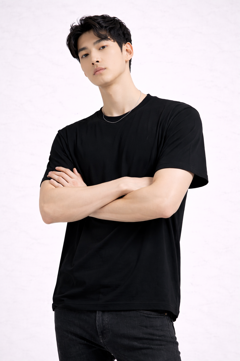 Fade-Resistant Black Unisex Classic Crew Cotton T-Shirt